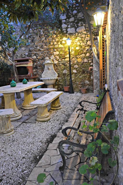 Giardino Del Sole Apartman Taormina Kültér fotó