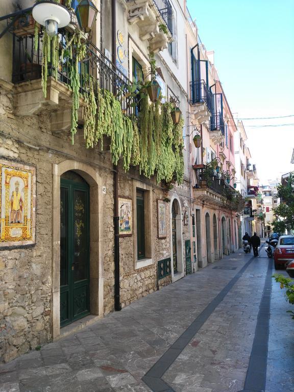 Giardino Del Sole Apartman Taormina Kültér fotó